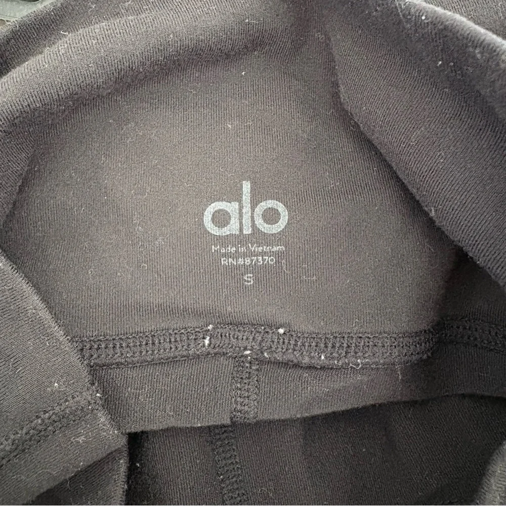 Alo Yoga Scrunch Leg Warmer High-Waisted Leggings